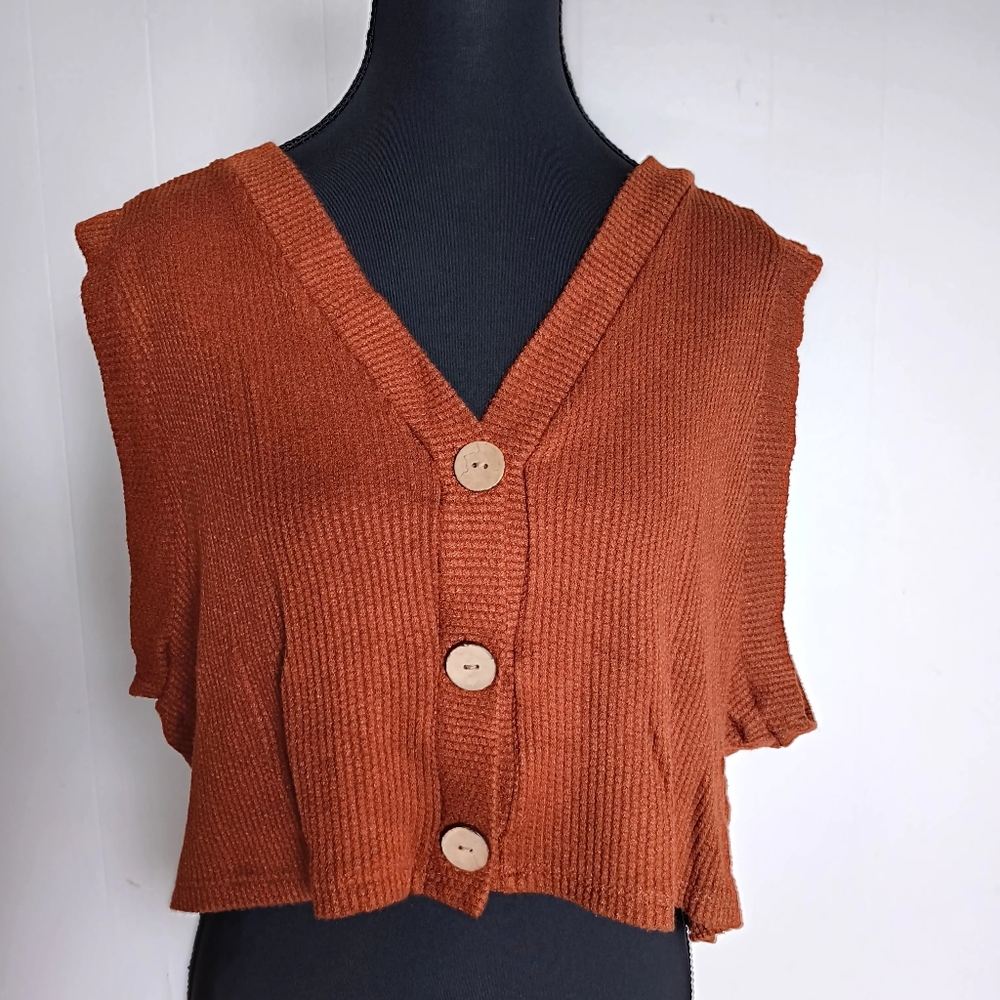 Gaze Womens Size L Burnt Orange Cardigan Vest Ribbed Cropped Button Front Knit